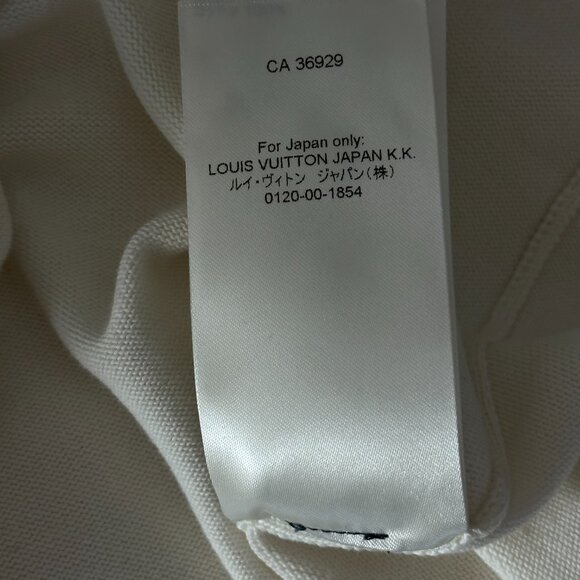 Louis Vuitton White & Grey Pin Logo Embroidered T-Shirt - Picture 8 of 8